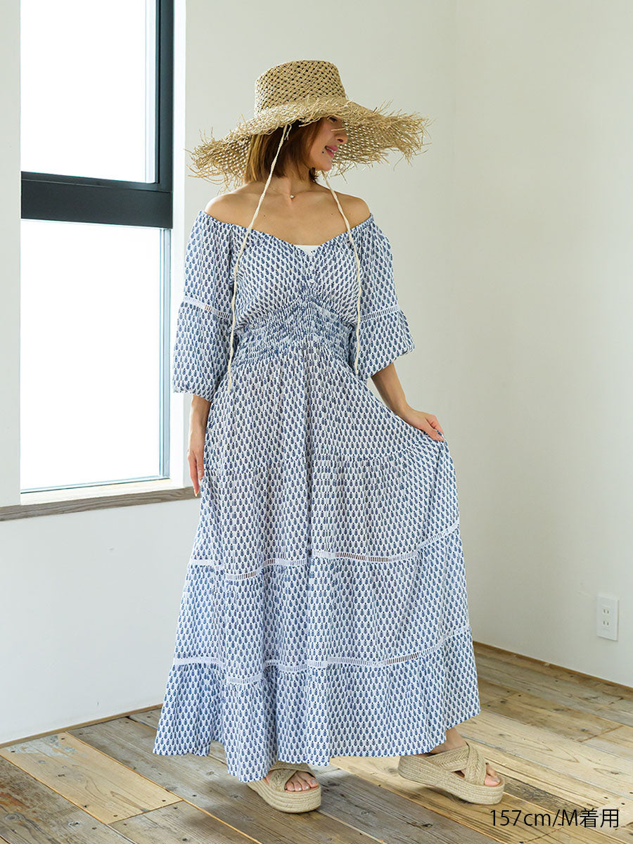 LAUT BLUE(ラウトブルー)リトルリーフ柄ティアード長袖マキシワンピース